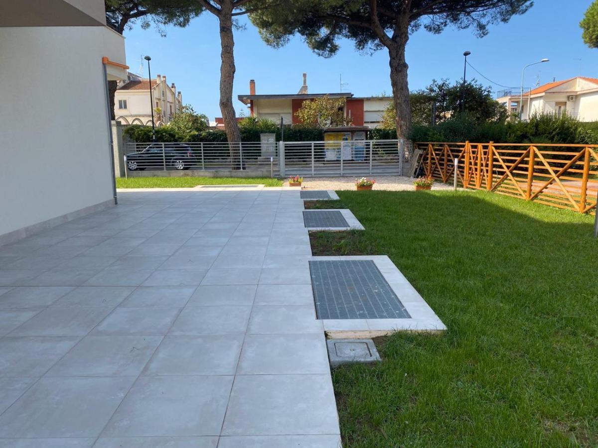Assteas Rooms Paestum Exterior photo